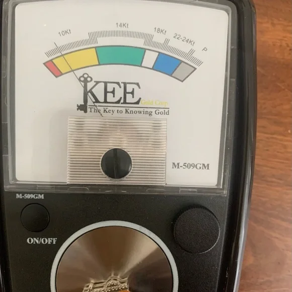 10k White Gold $ Sign Charm